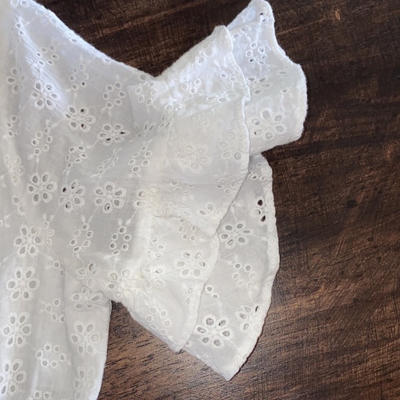 SHEIN layered ruffled romper. - Picture 4 of 9